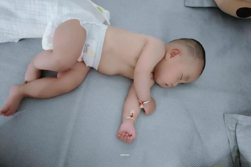 蓬莱宝宝高烧怎么处理